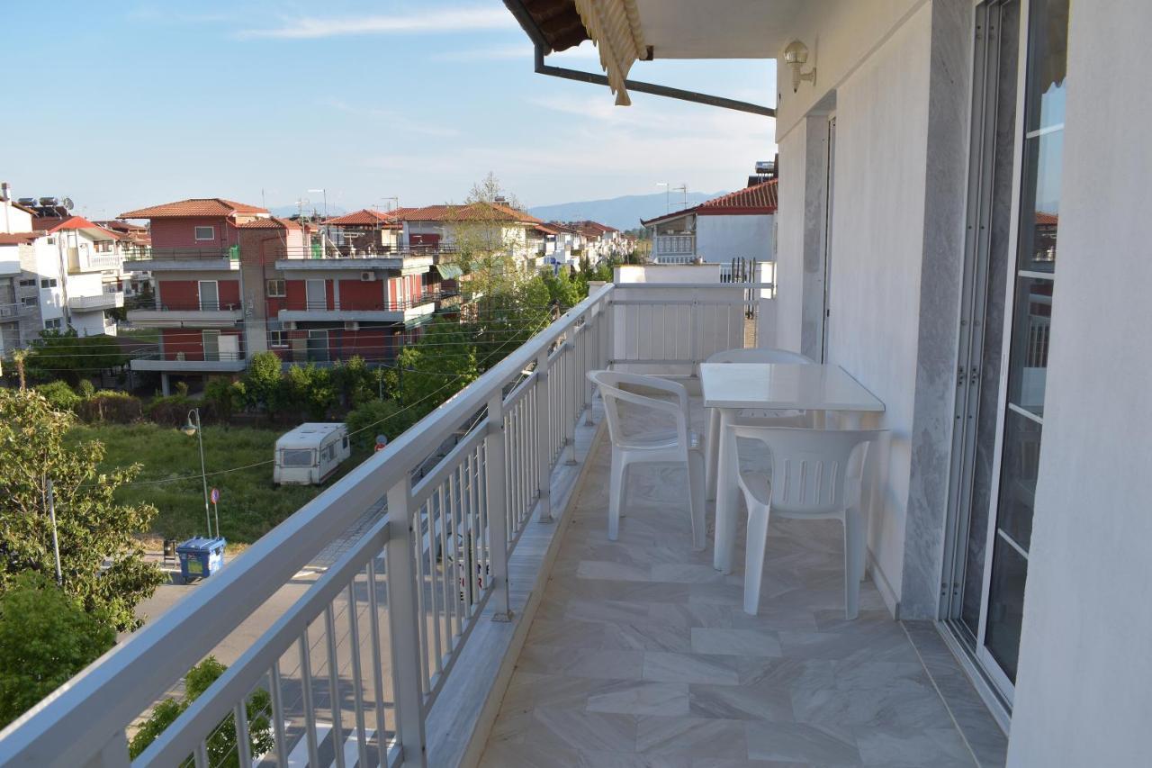 Ainalis Apartments Olympiakí Aktí エクステリア 写真